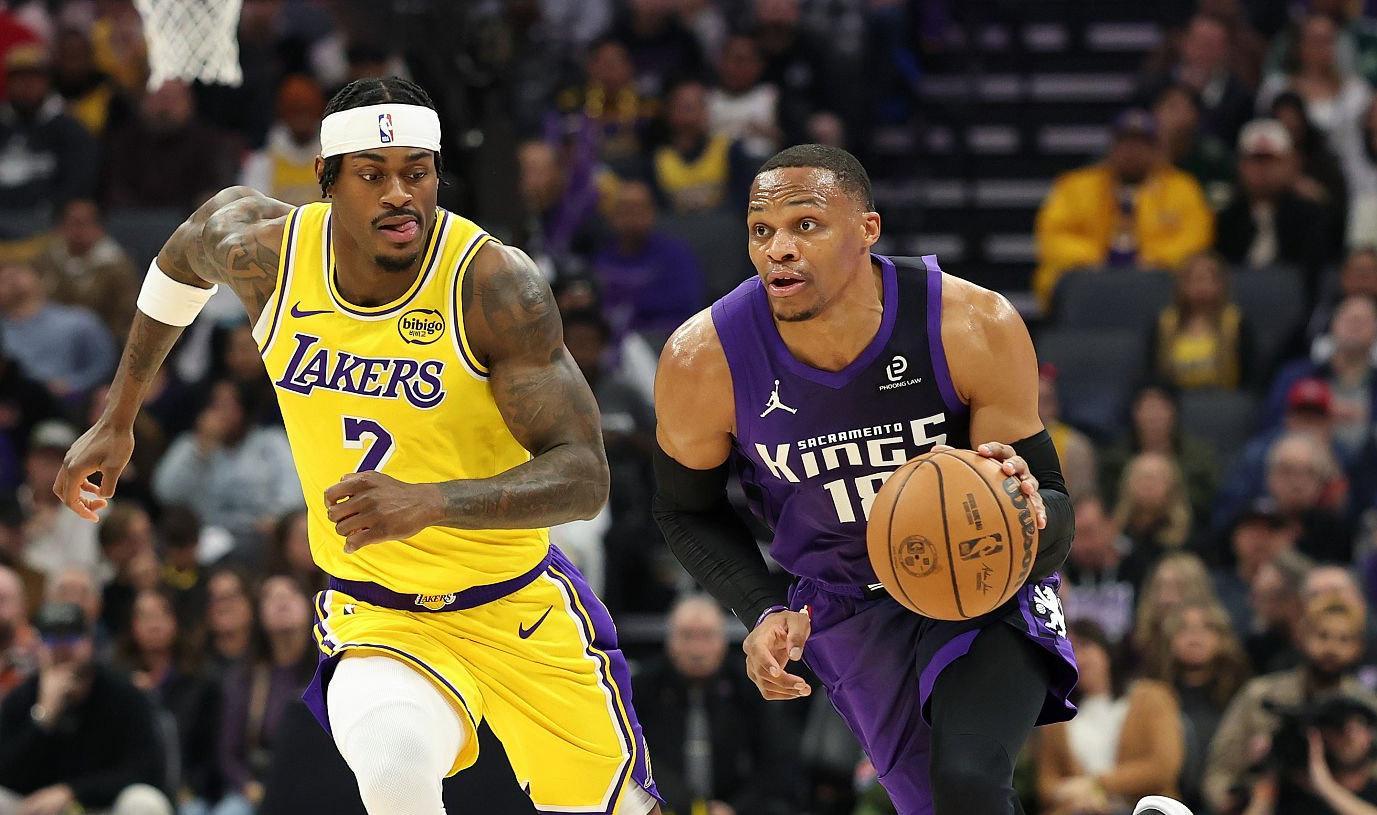 博鱼体育-联手轰48+15！两大弃将扎心湖人，西部前六位置难保？