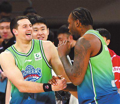 博鱼体育官方入口-主场大胜 天津男篮迎来两连胜